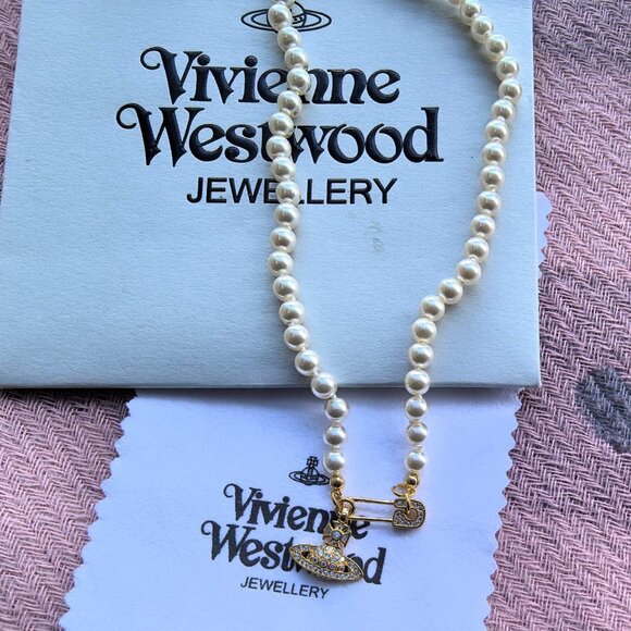 Women's White One Row Pearl Safety Pin Gold Orb Necklace - Picture 6 of 6